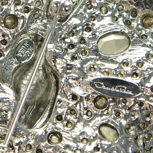 Vintage Oscar de la Renta Crystal Butterfly Pin Brooch - Picture 8 of 8